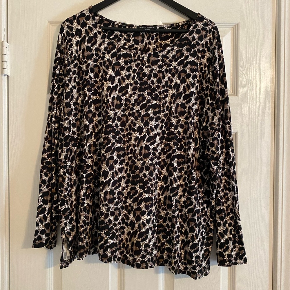 Mario Serrani Women’s Long Sleeve Pullover Top. Animal Print. XXL. Italy.